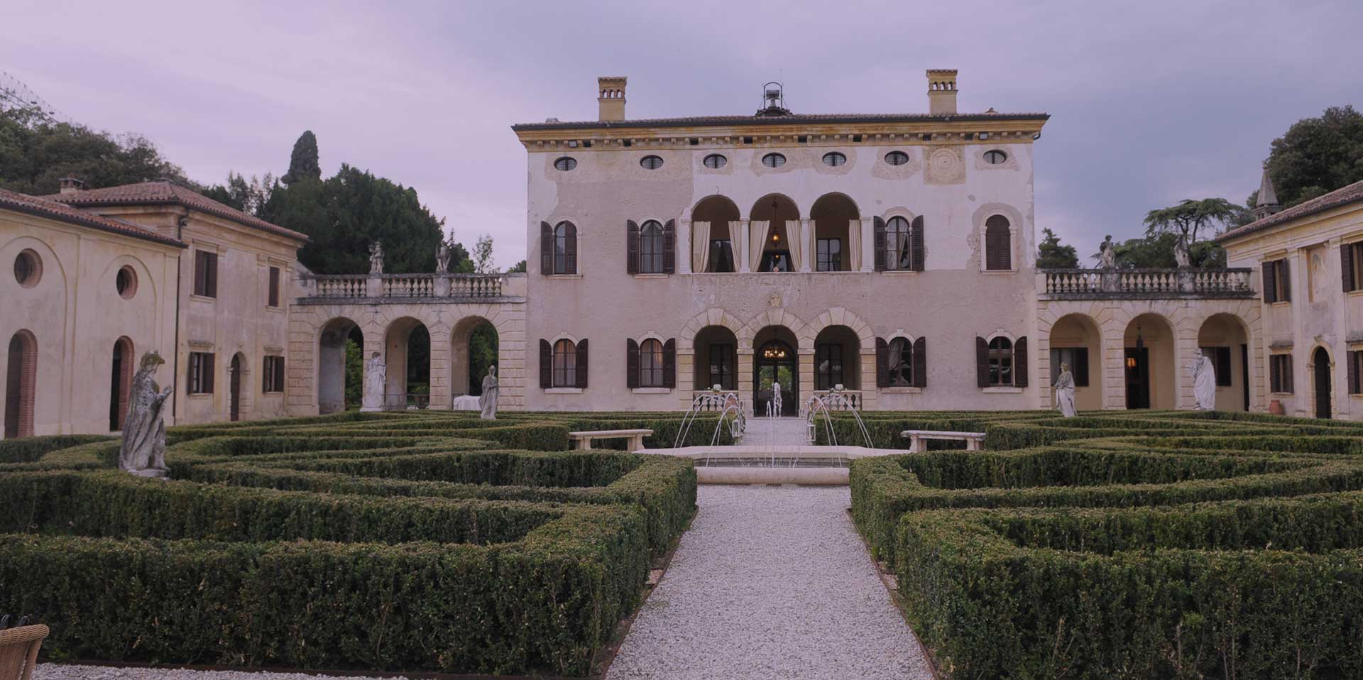 villa giona location