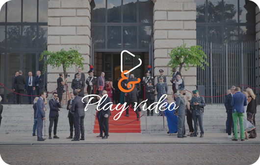 play button palazzo gran guardia